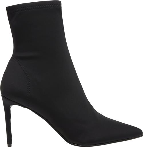 Steve Madden Layne Bootie Kvinde Black Støvletter Str 41 - hos Magasin