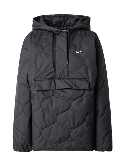 Nike Sportswear Overgangsjakke 'Essential'  sort / hvid