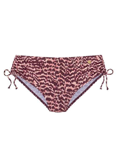 Se LASCANA Bikinitrusse  pink / bordeaux ved About You