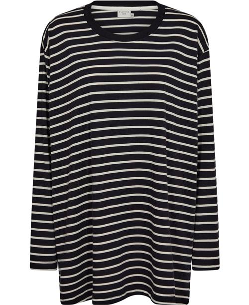 Kaffe Curve Kcwinni LS Tshirt Kvinde Dawn Purple/turtledove Stripe Kortærmede T-shirts Str XL - hos Magasin