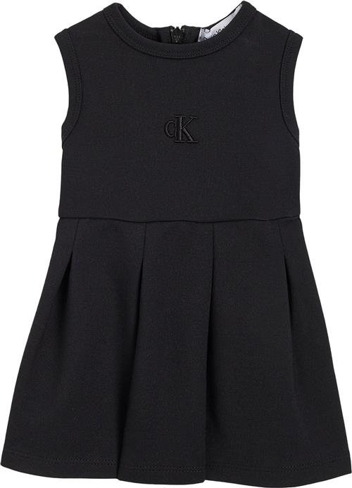 CK Kids Newborn Ceremony FIT Flare Punto Dress Str 62 - Beh Kjoler hos Magasin