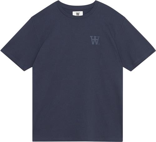 Se Wood Wood Wwace AA Chest Print Tshirt Mand Dark Navy Kortærmede T-shirts Str S - hos Magasin ved Magasin