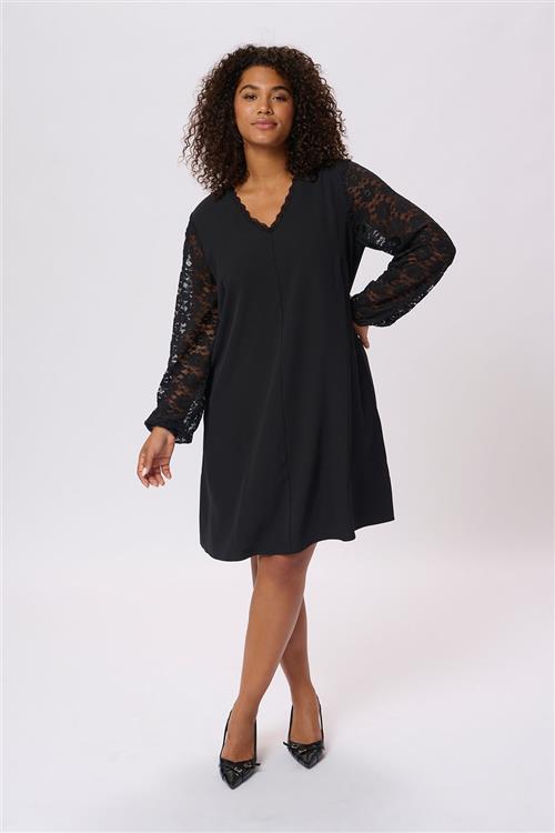 Kaffe Curve Kcmilli Lace Dress Kvinde Black Deep Midi Kjoler Str 46 - hos Magasin