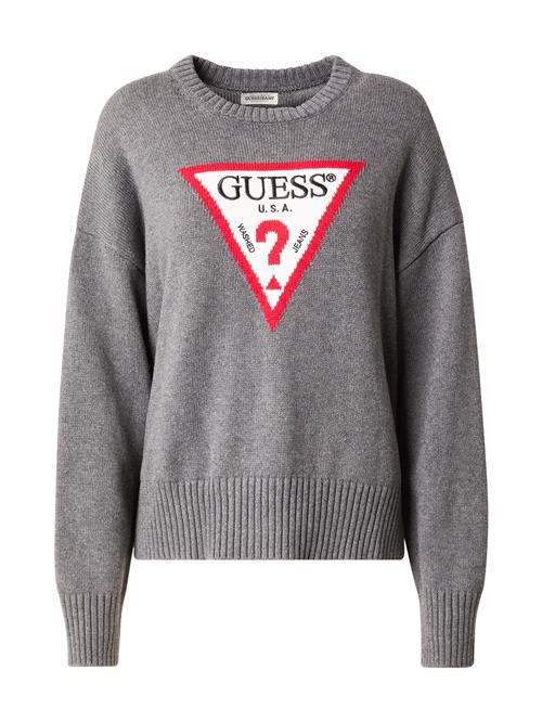 Se GUESS JEANS Pullover  grå-meleret / rød / sort / hvid ved About You