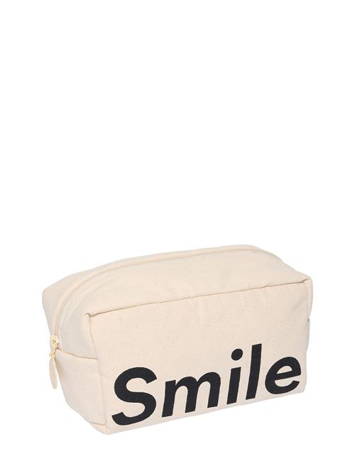 Design Letters Cavita. Travel Wash Bag Design Letters Cream