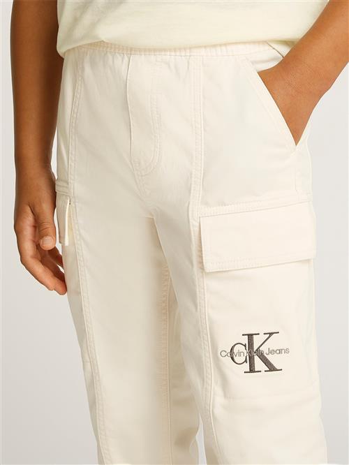 Calvin Klein Essential Woven Cargo Pants Str 14 år - Yab Bukser hos Magasin