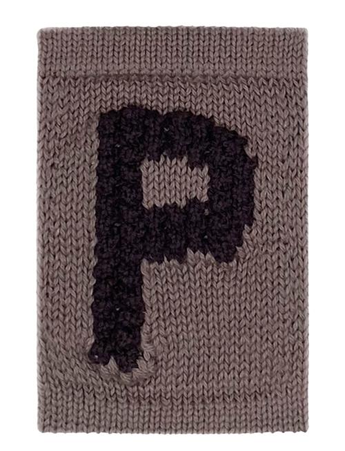 Knitted Letter P, Nature Smallstuff Beige