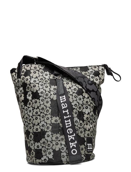 Se Marimekko All Day Bucket Unikko Marimekko Grey ved Booztlet