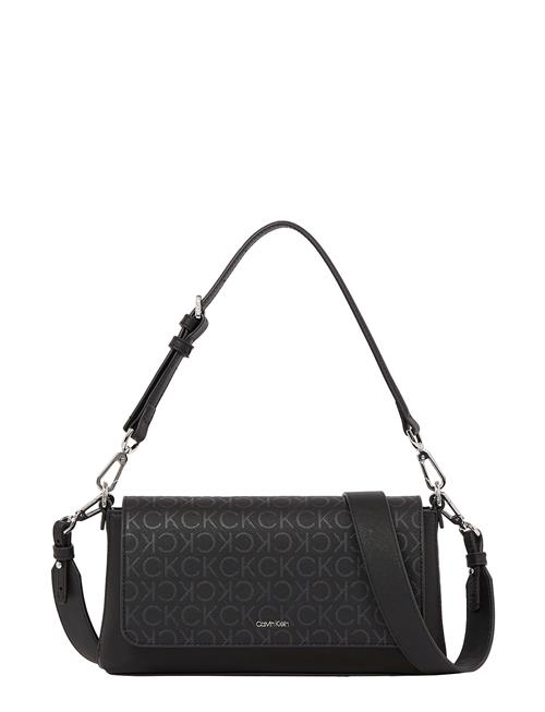 Se Calvin Klein Ck Must Conv Shoulder Bag_Mono Calvin Klein Black ved Booztlet