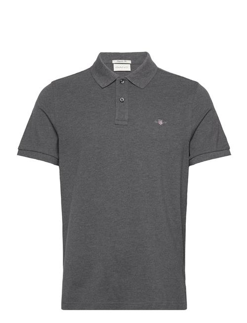 Se GANT Reg Shield Ss Pique Polo GANT Grey ved Booztlet