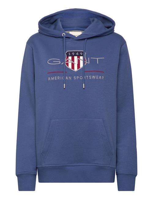 Se GANT Reg Archive Shield Hoodie GANT Blue ved Booztlet