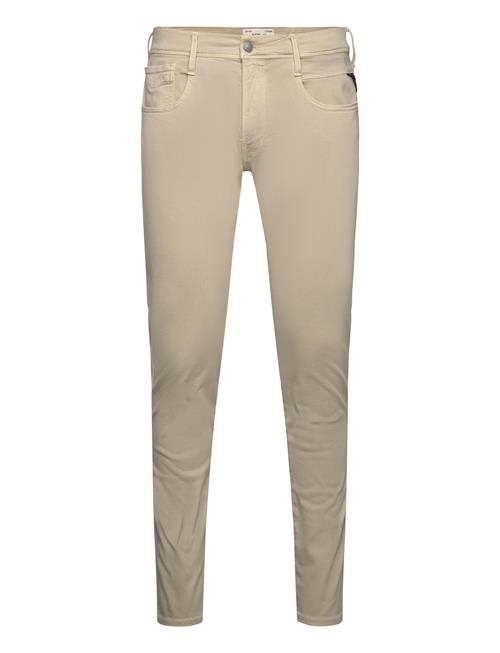 Se Replay Anbass Trousers Slim Hyperflex Colour Xlite Replay Beige ved Booztlet