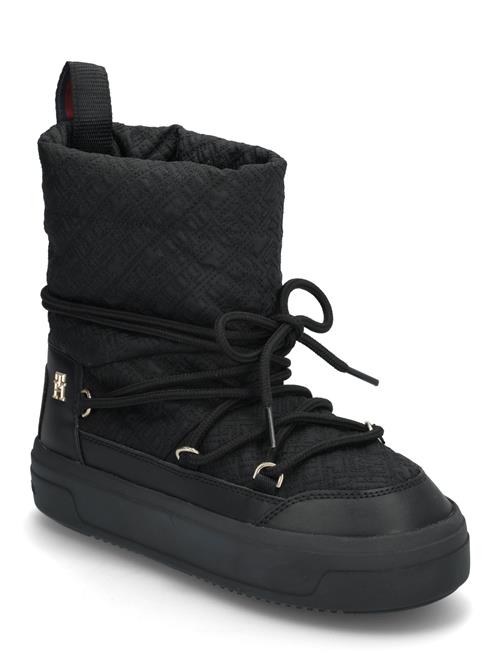 Se Tommy Hilfiger Lace-Up Monogram Snowboot Tommy Hilfiger Black ved Booztlet