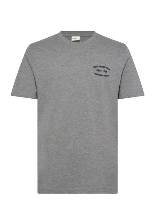 Se GANT Small Graphic Pique Ss Tshirt GANT Grey ved Booztlet