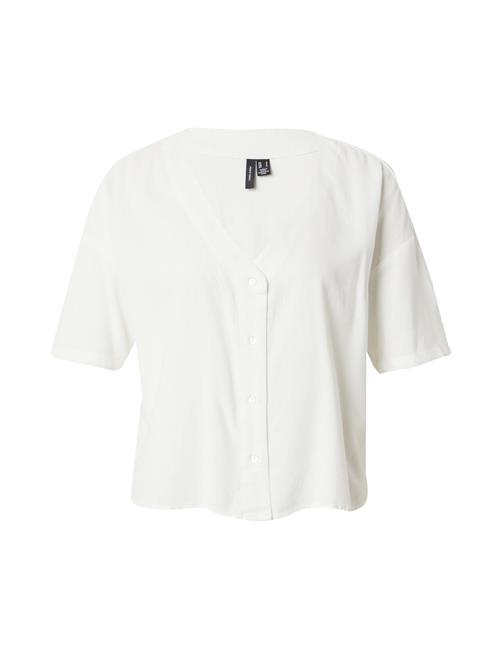 Se VERO MODA Bluse 'Jesmilo'  hvid ved About You