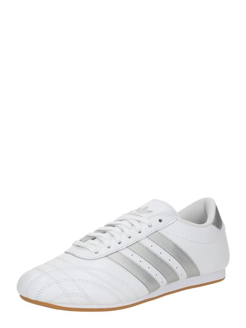 Se ADIDAS ORIGINALS Sneaker low 'Taekwondo'  sølv / hvid ved About You