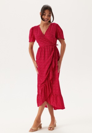 Se Happy Holly Evie Puff Sleeve Midi Wrap Dress Red/Dotted 52/54 ved Bubbleroom