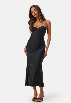 Se Bardot Sabina Midi Dress 194006 Black 38(UK10) ved Bubbleroom