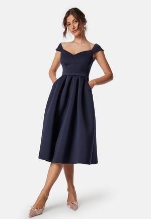 Se Goddiva Sweetheart Bardot Midi Dress Navy XXL (UK18) ved Bubbleroom