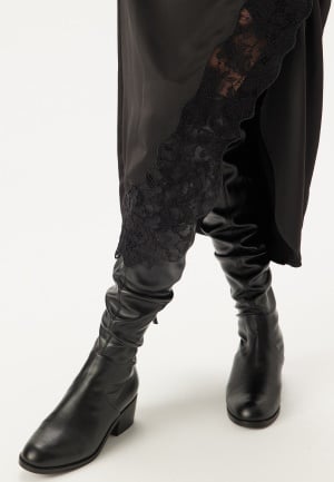 Se Steve Madden Courtside Overknee Boots Black Paris 41 ved Bubbleroom