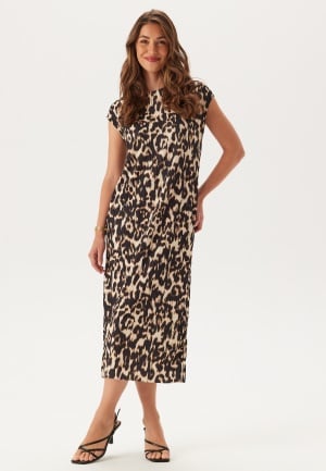 Se BUBBLEROOM Pleated Cap Sleeve Dress Patterned L ved Bubbleroom