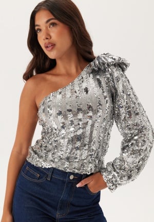 Se VERO MODA Vmefi One Shoulder Ls Top Silver Colour M ved Bubbleroom