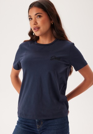 Se GANT Reg Script Ss T-shirt Evening Blue L ved Bubbleroom