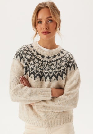 Se VILA Viejla O-neck L/S JACQUARD KNI Super Light Natural Me Pattern L ved Bubbleroom