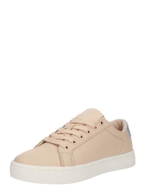 Se Calvin Klein Jeans Sneaker low 'CLASSIC'  nude ved About You