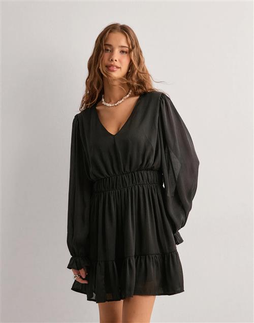 Neo Noir - Sort - Sima Dress