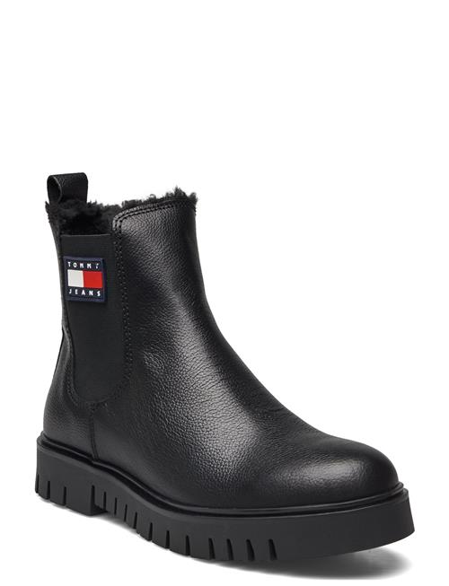 Se Tjw Chelsea Boot Wl Tommy Hilfiger Black ved Booztlet