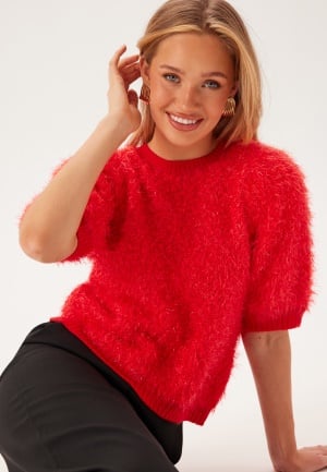 Se Pieces PCFee SS O-Neck Knit Top High Risk Red XL ved Bubbleroom