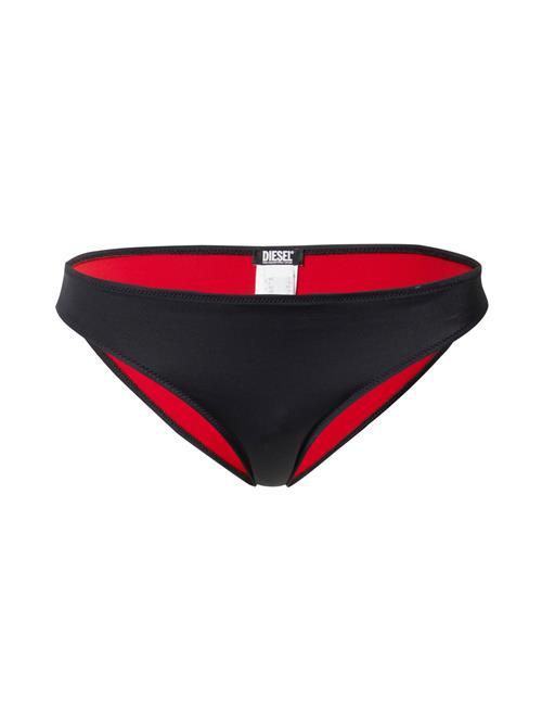 Se DIESEL Bikinitrusse  rød / sort ved About You