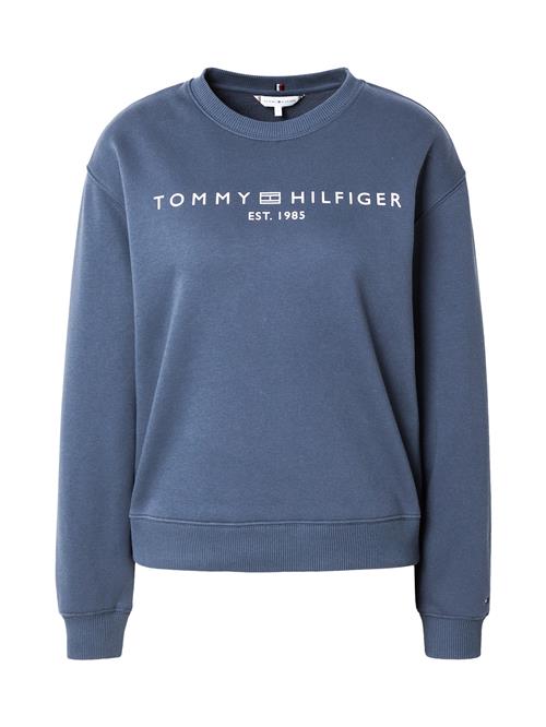 Se TOMMY HILFIGER Sweatshirt  safir / hvid ved About You