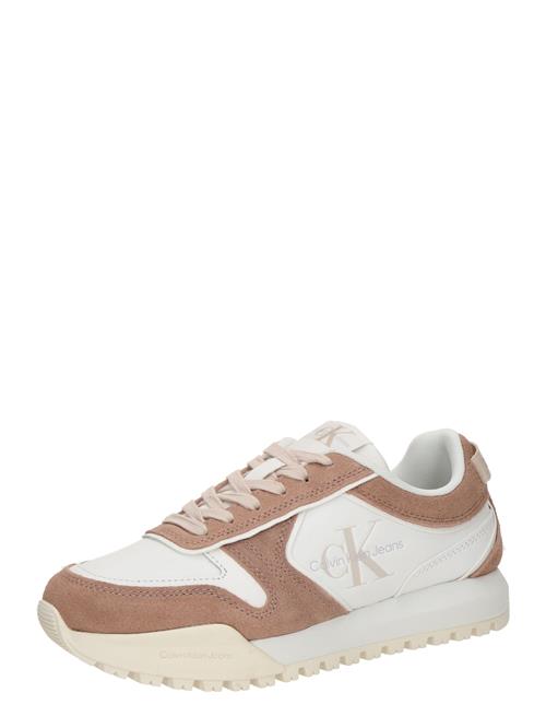 Se Calvin Klein Jeans Sneaker low  beige / camel / hvid ved About You