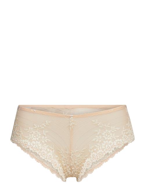 Se Wacoal Embrace Lace Wacoal Cream ved Booztlet