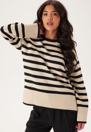 Pieces Pcava Ls O-neck Slit Knit  Birch Stripes:Black S