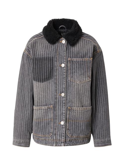 Se BDG Urban Outfitters Overgangsjakke 'HERRINGBONE'  grå / mørkegrå / sort ved About You