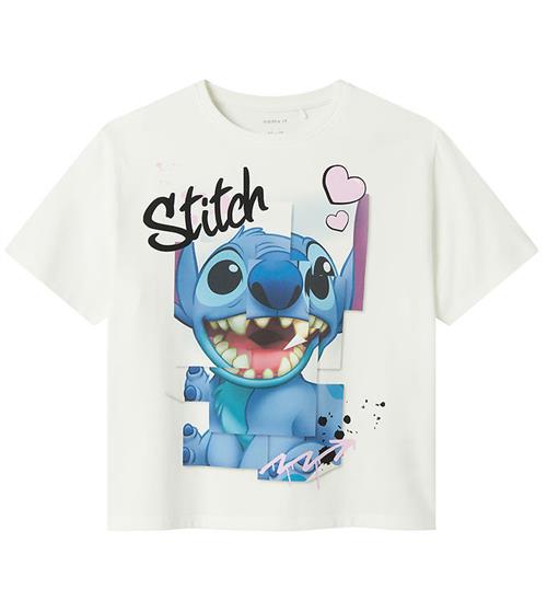 Se Name It T-shirt - NkfDiri Stitch - Cloud Dancer ved KidsWorld