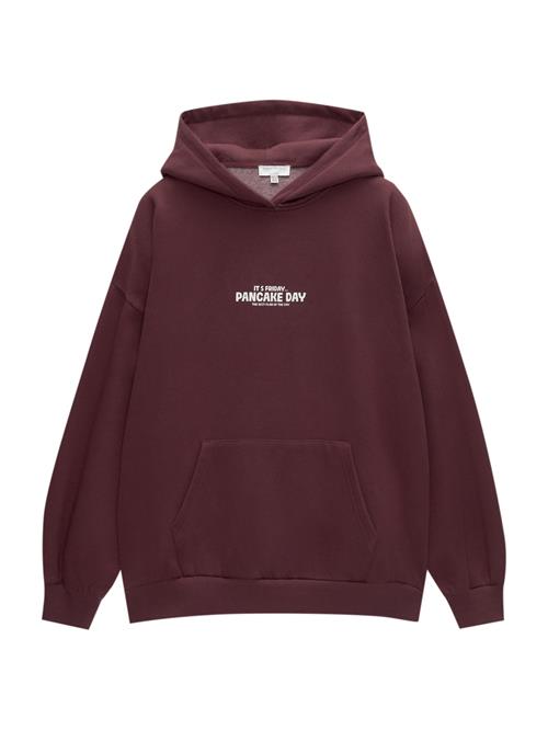 Se Pull&Bear Sweatshirt  bordeaux / hvid ved About You