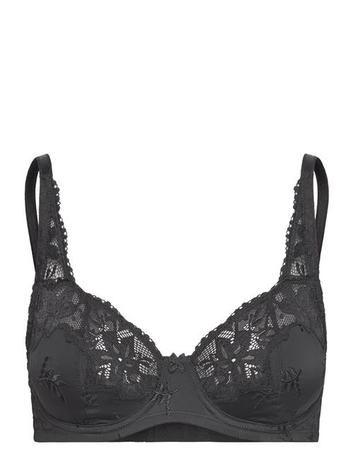 Se Mary Very Covering Underwired Bra CHANTELLE Black ved Booztlet