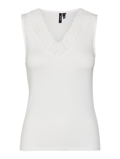 Se VERO MODA Overdel 'ROSA'  offwhite ved About You