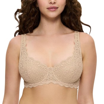 Se Triumph Bh Amourette Wired Bra With Lace Hud B 90 Dame ved Timarco