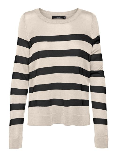 Se VERO MODA Pullover 'VMNOVA'  creme / sort ved About You