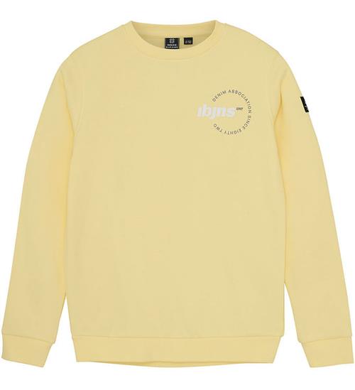 Se Indian Blue Jeans Sweatshirt - Lemonade m. Print ved KidsWorld