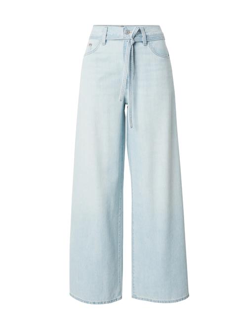 Se LEVI'S ® Jeans 'XL STRAIGHT INFLUENTIAL LADY IN LINEN DENIM'  lyseblå ved About You