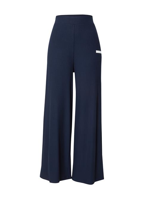 Se EA7 Emporio Armani Bukser 'Costa Smeralda'  marin ved About You