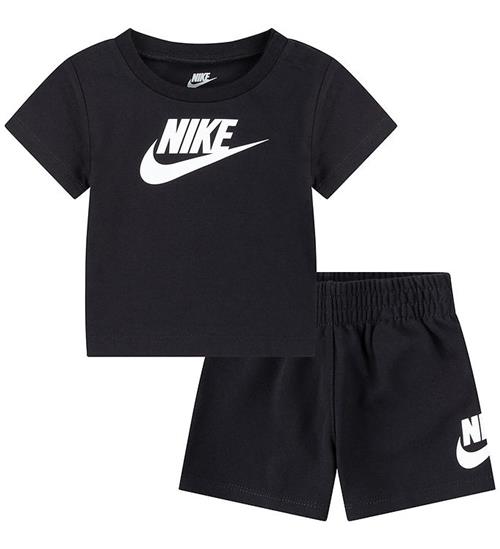 Nike ShortssÃ¦t - T-shirt/Shorts - Sort