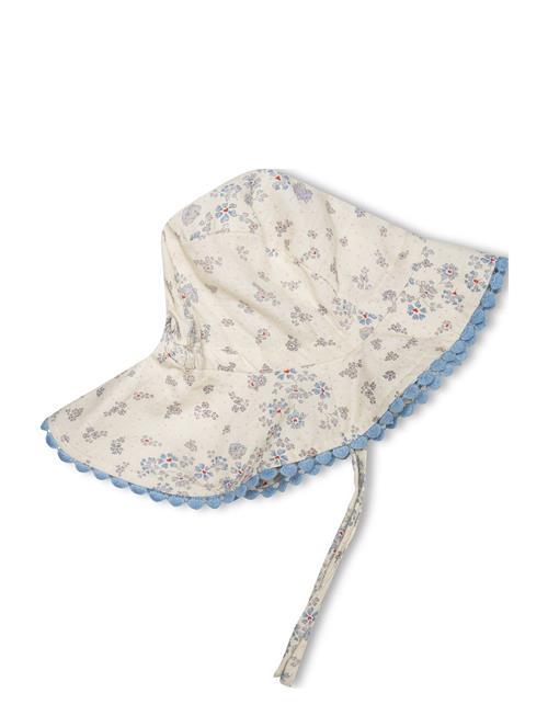 Cilla Baby Hat That's Mine White