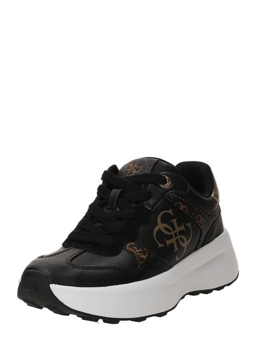 Se GUESS Sneaker low 'LUCKEI'  brun / sort ved About You